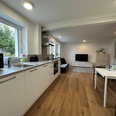 Modernes Apartment Mit Eigener Terrasse & Garten Aalen Zewnętrze zdjęcie