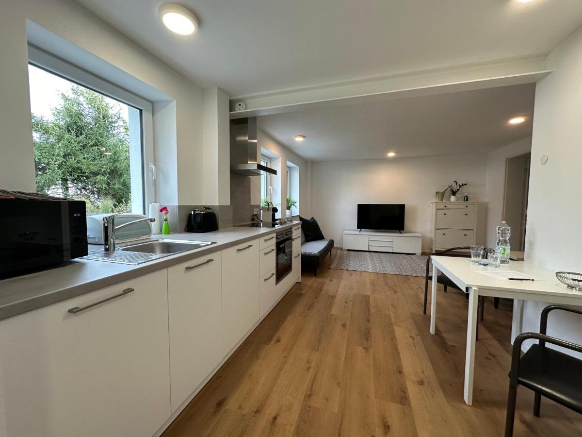 Modernes Apartment Mit Eigener Terrasse & Garten Aalen Zewnętrze zdjęcie