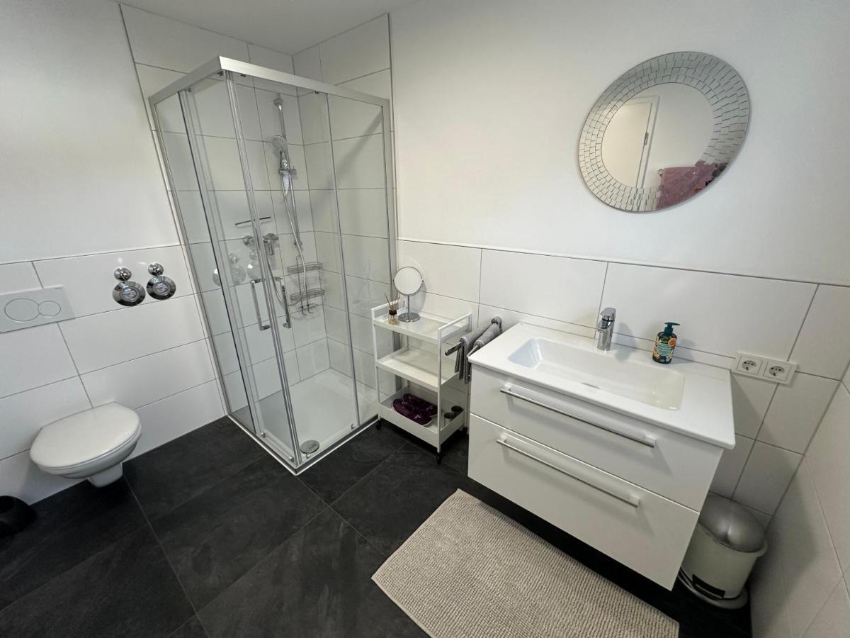 Modernes Apartment Mit Eigener Terrasse & Garten Aalen Zewnętrze zdjęcie